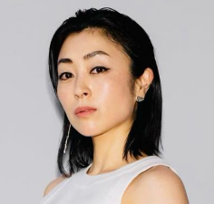 宇多田ヒカルさん