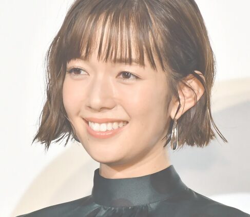 佐藤栞里さん