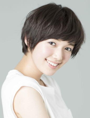 佐藤栞里さん
